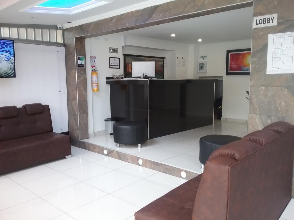 Hotel Zafiro Boutique Богота Екстериор снимка
