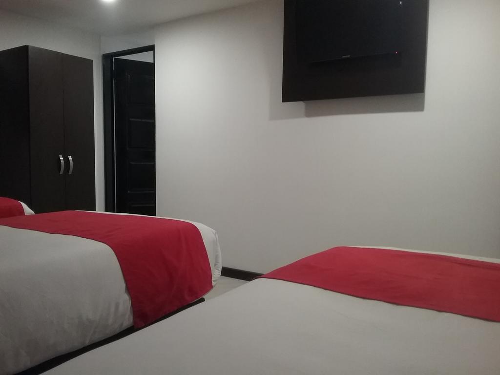 Hotel Zafiro Boutique Богота Екстериор снимка